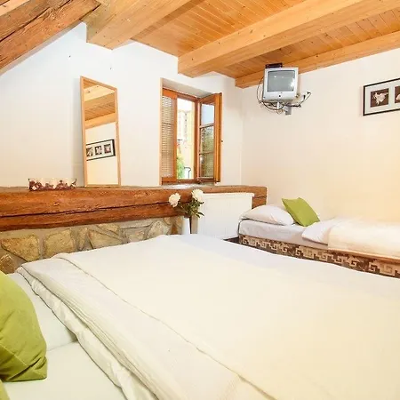 Hotel Bella