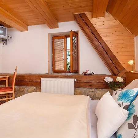 Hotel Bella 3*