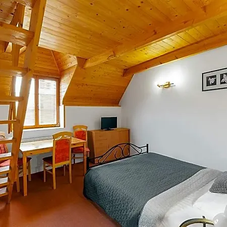 Bella Hotel