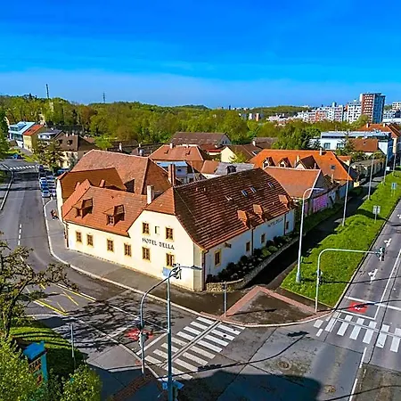 Hotel Bella