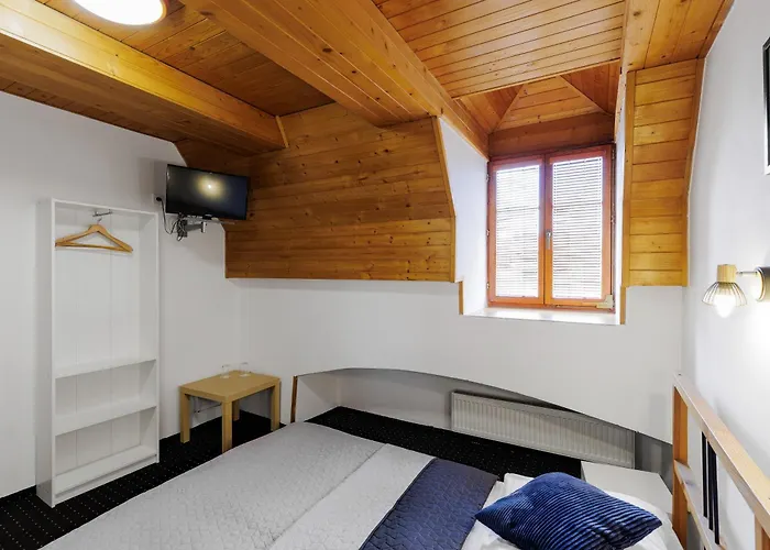 Hotel Bella 3*